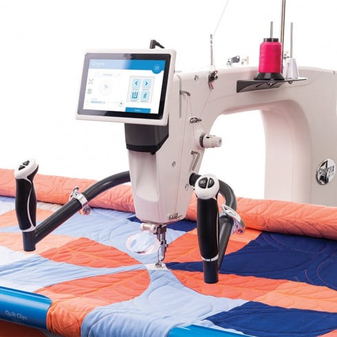 Exclusive New GraceFrame Quilting Machine: Q’nique 21X Elite image