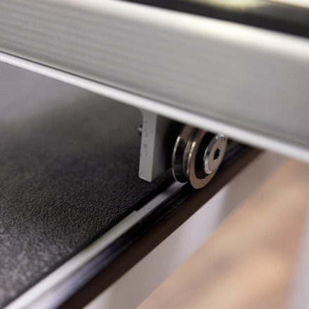 Single Plastic Track for Small Frames